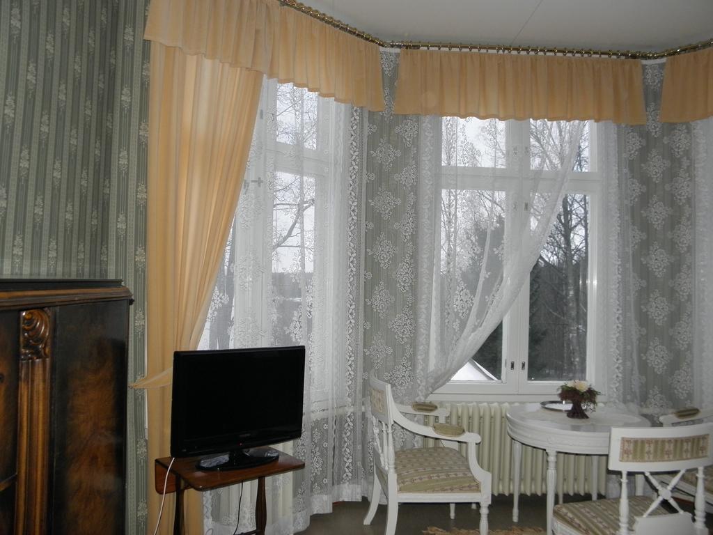 Neitsytniemen Kartano Bed & Breakfast Imatra Eksteriør bilde