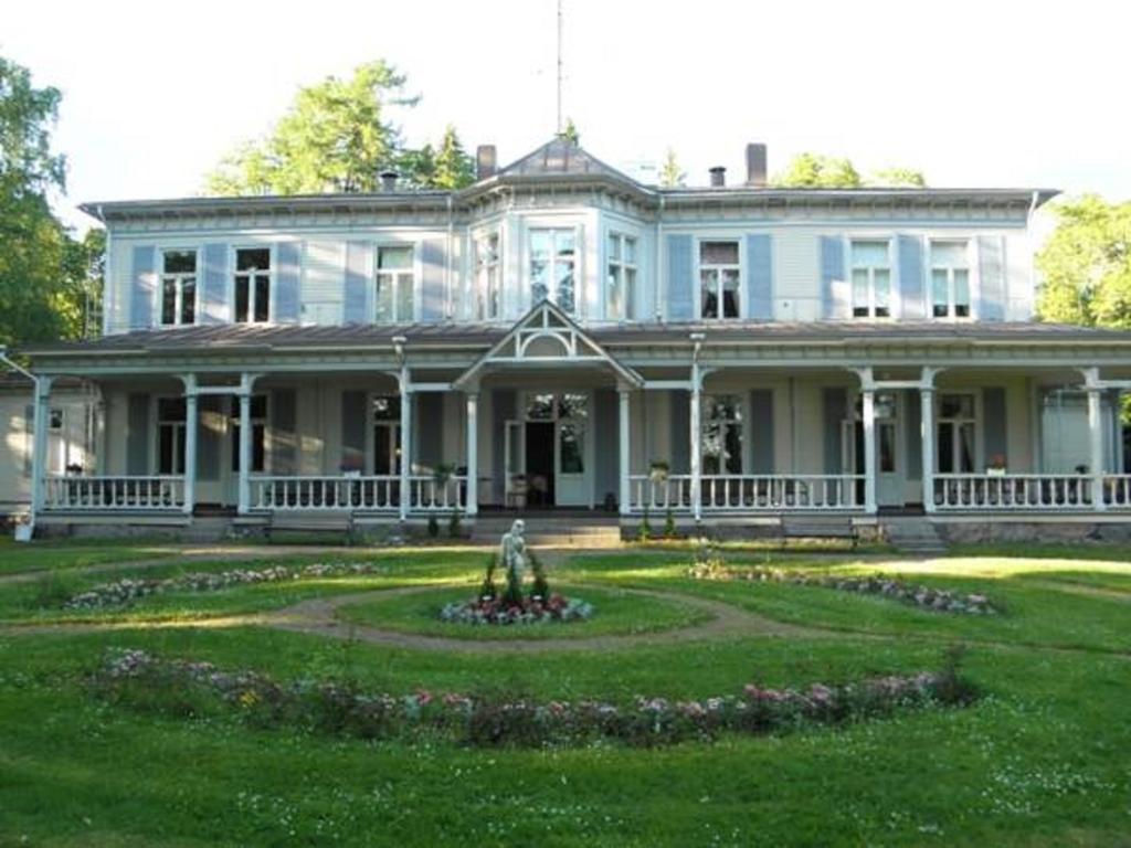 Neitsytniemen Kartano Bed & Breakfast Imatra Eksteriør bilde